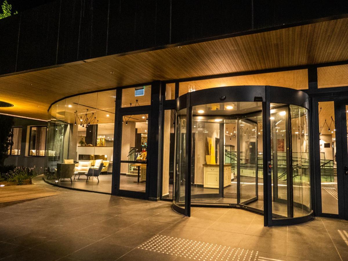 Kfar Giladi Hotel Екстериор снимка