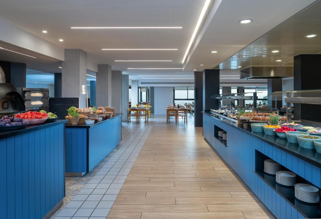 Kfar Giladi Hotel Екстериор снимка