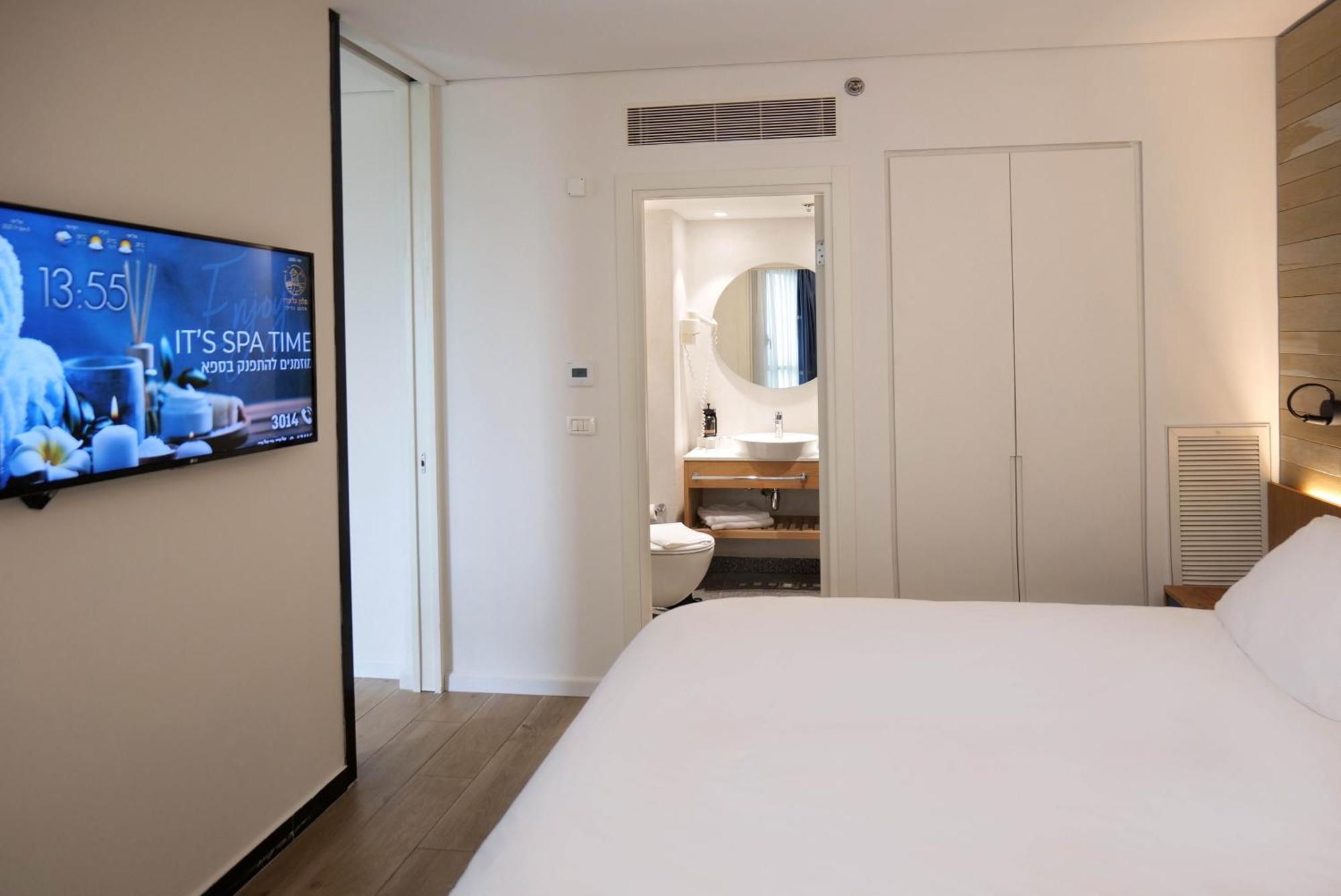 Kfar Giladi Hotel Екстериор снимка